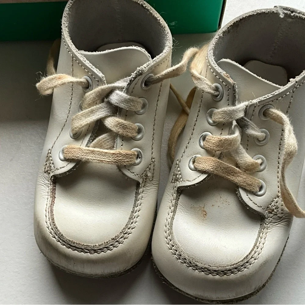 Vintage 1990s Lot of 2 Baby/Walking Shoes Stride Rite Wee Kids Size 2 1/2 C